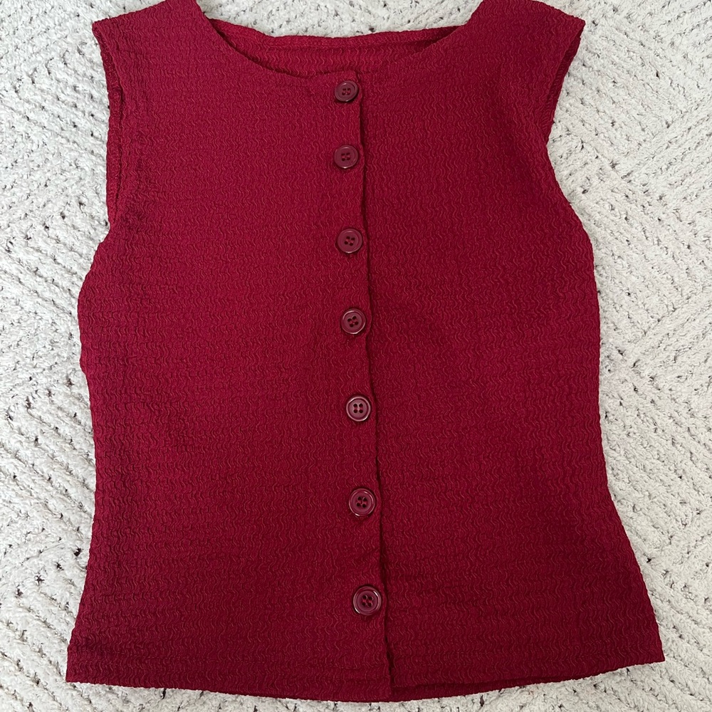 Sleeveless Burgundy Button-Up Top